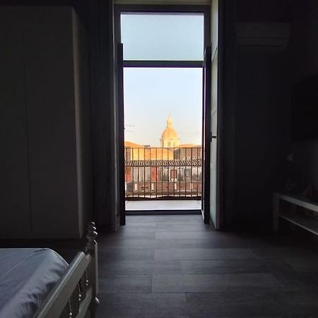 Benedettini House Apartment คาตาเนีย ภายนอก รูปภาพ
